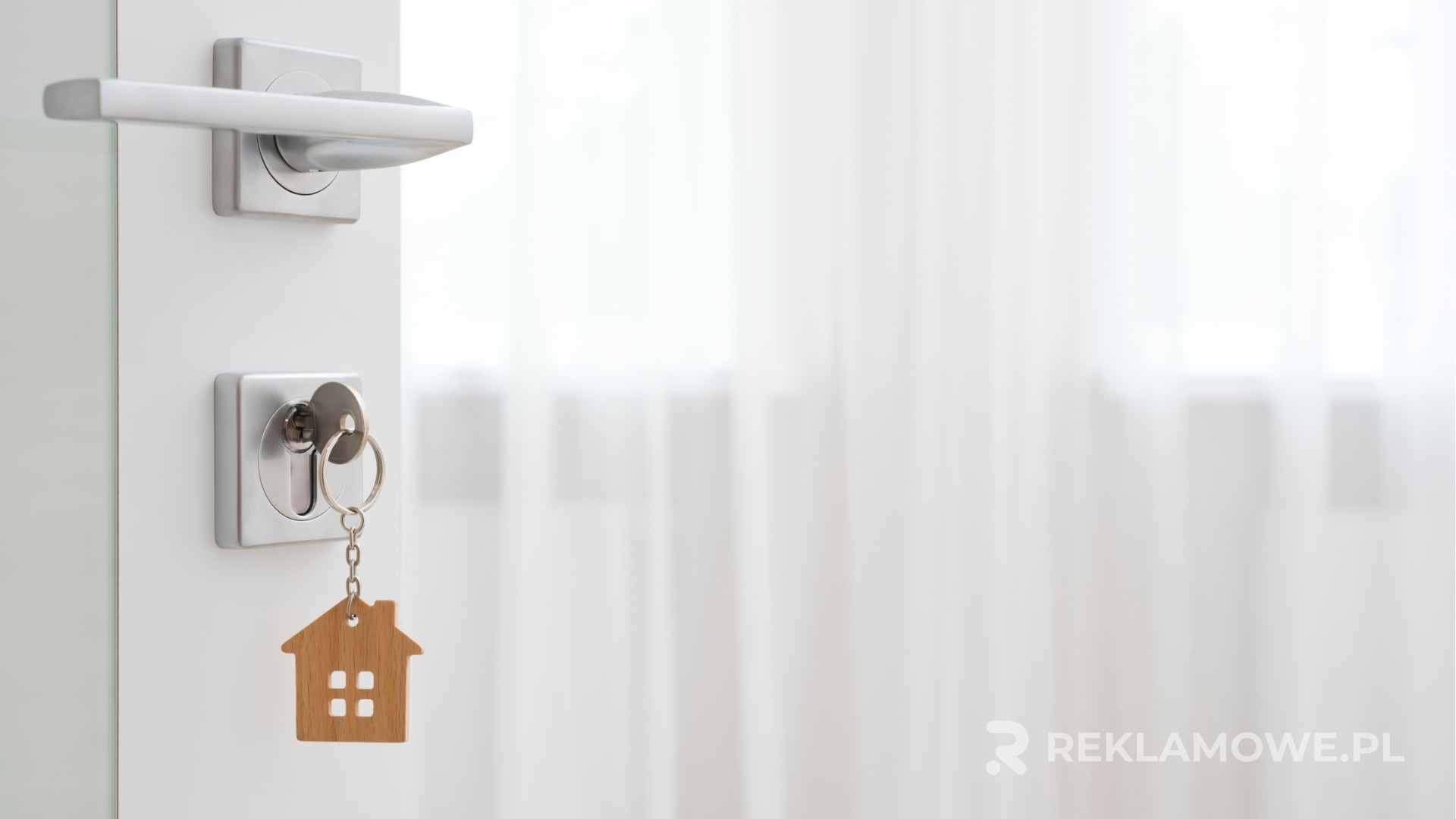 Breloki reklamowe z różnymi metodami nadruku